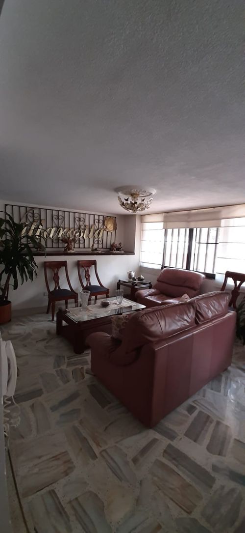 Apartamento de 4 alcobas en venta en Cuarto De Legua - Guadalupe, Cali, 165 m² · foto 14 de 17