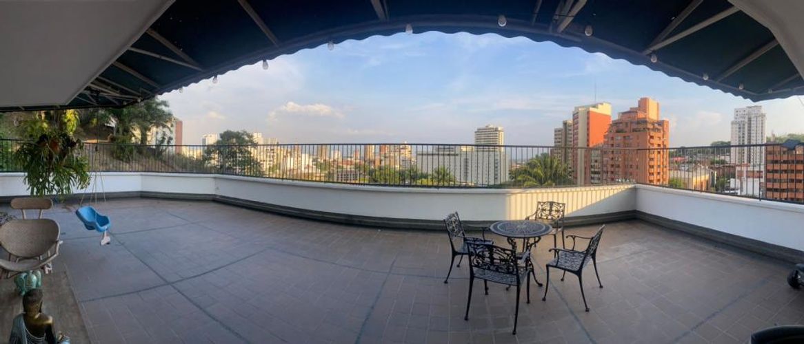 Apartamento de 4 alcobas en venta en Normandia, Cali, 190 m² · foto 3 de 11