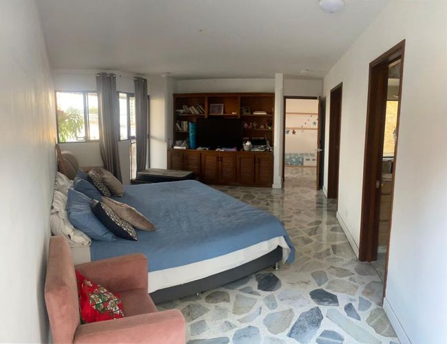 Apartamento de 4 alcobas en venta en Normandia, Cali, 190 m² · foto 5 de 11