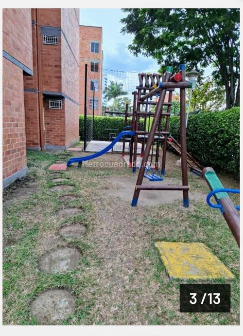 Apartamento en venta en Villa Del Lago, Cali · foto 3 de 17