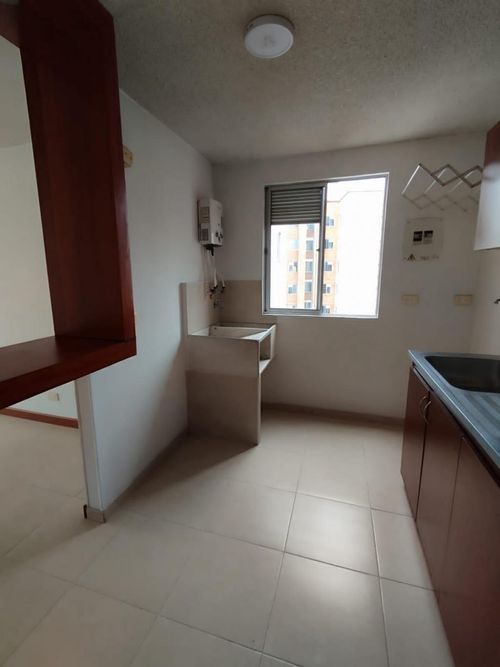 Apartamento de 2 alcobas en venta en La Flora, Cali, 62 m² · foto 18 de 24