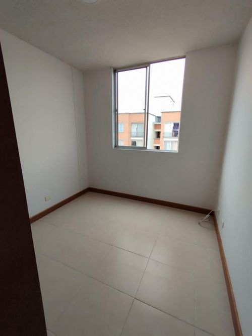 Apartamento de 2 alcobas en venta en La Flora, Cali, 62 m² · foto 20 de 24