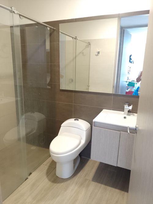 Apartamento de 2 alcobas en venta en Picaleña Y Mirolindo, Ibagué, 70 m² · foto 12 de 24