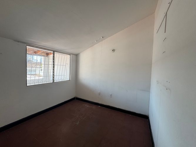 Casa de 5 alcobas en venta en Molinos Altos, Floridablanca · foto 16 de 23