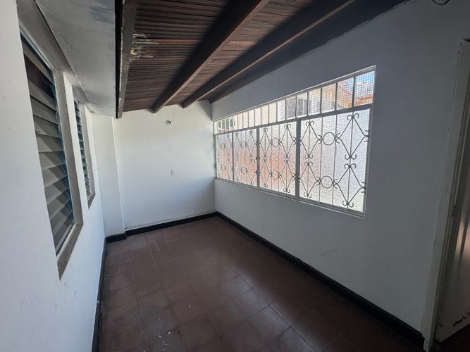 Casa de 5 alcobas en venta en Molinos Altos, Floridablanca · foto 19 de 23