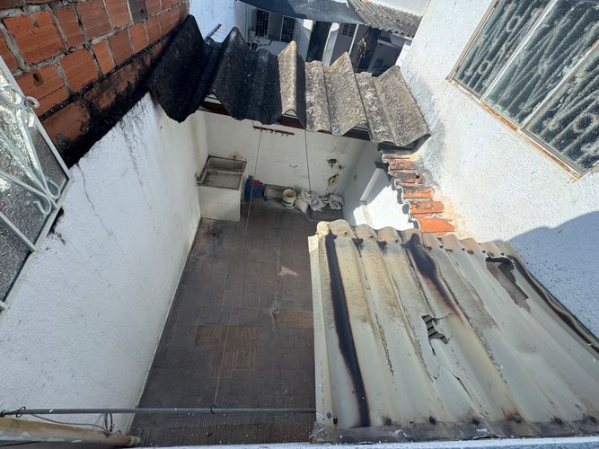 Casa de 5 alcobas en venta en Molinos Altos, Floridablanca · foto 21 de 23