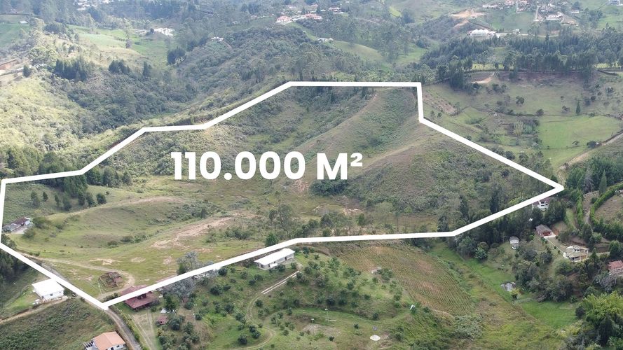 Lote en venta en Guarne, 110 m² · foto 3 de 6