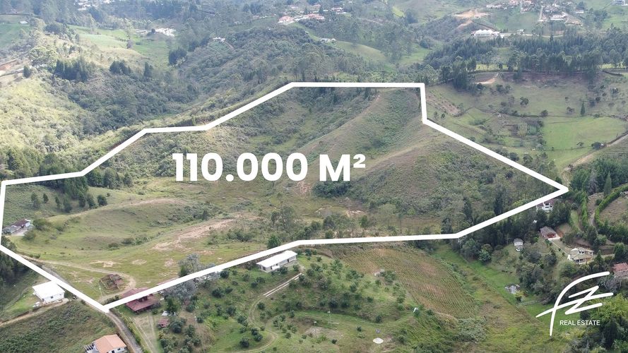 Lote en venta en Guarne, 110 m² · foto 4 de 6