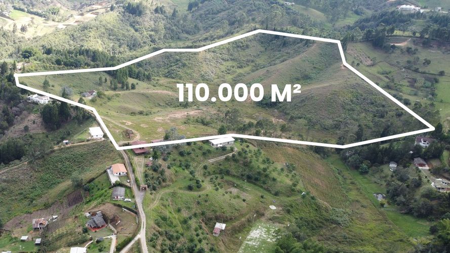 Lote en venta en Guarne, 110 m² · foto 5 de 6