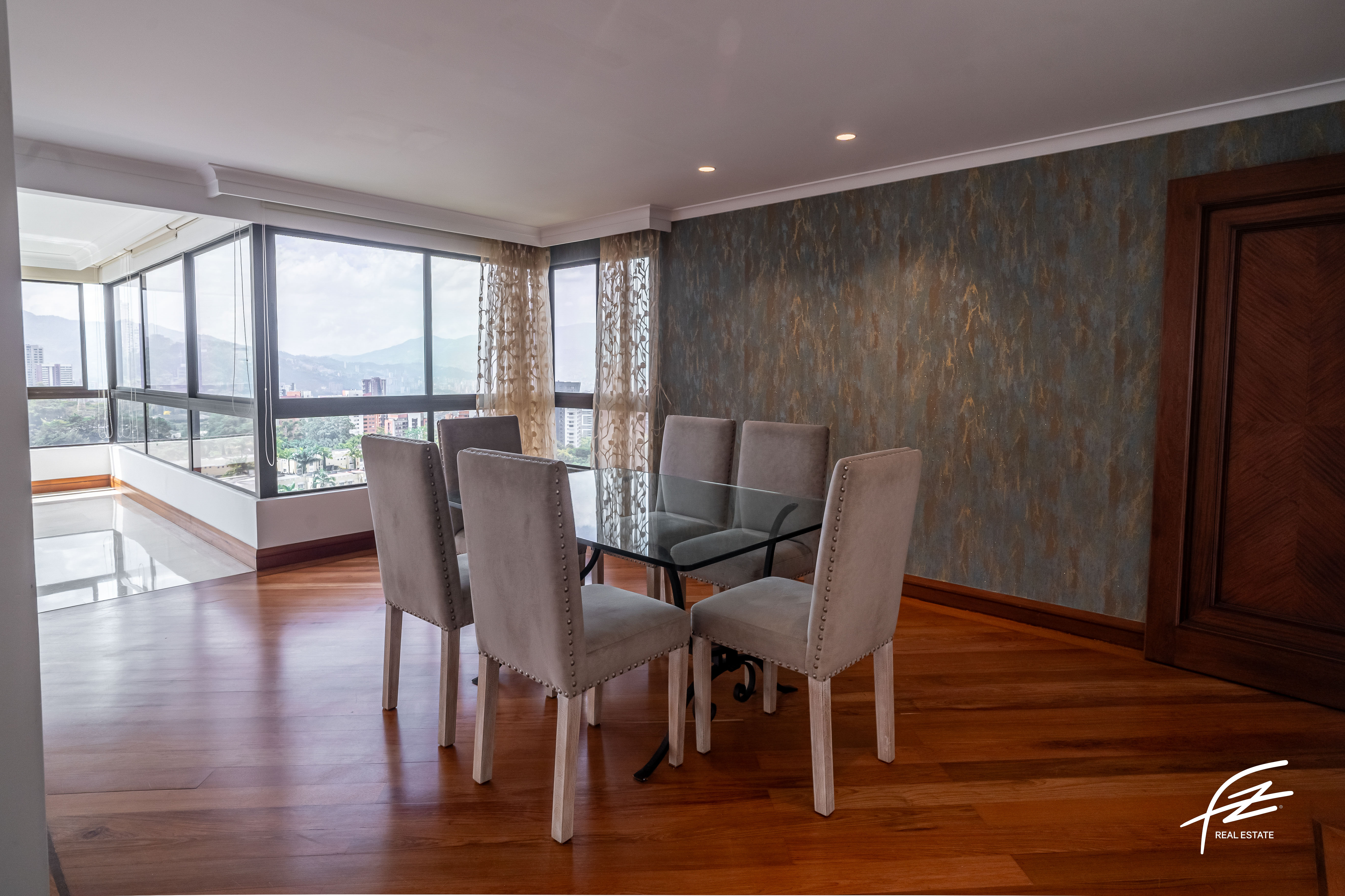 Apartamento en venta en El Poblado, Medellín · foto 15 de 24