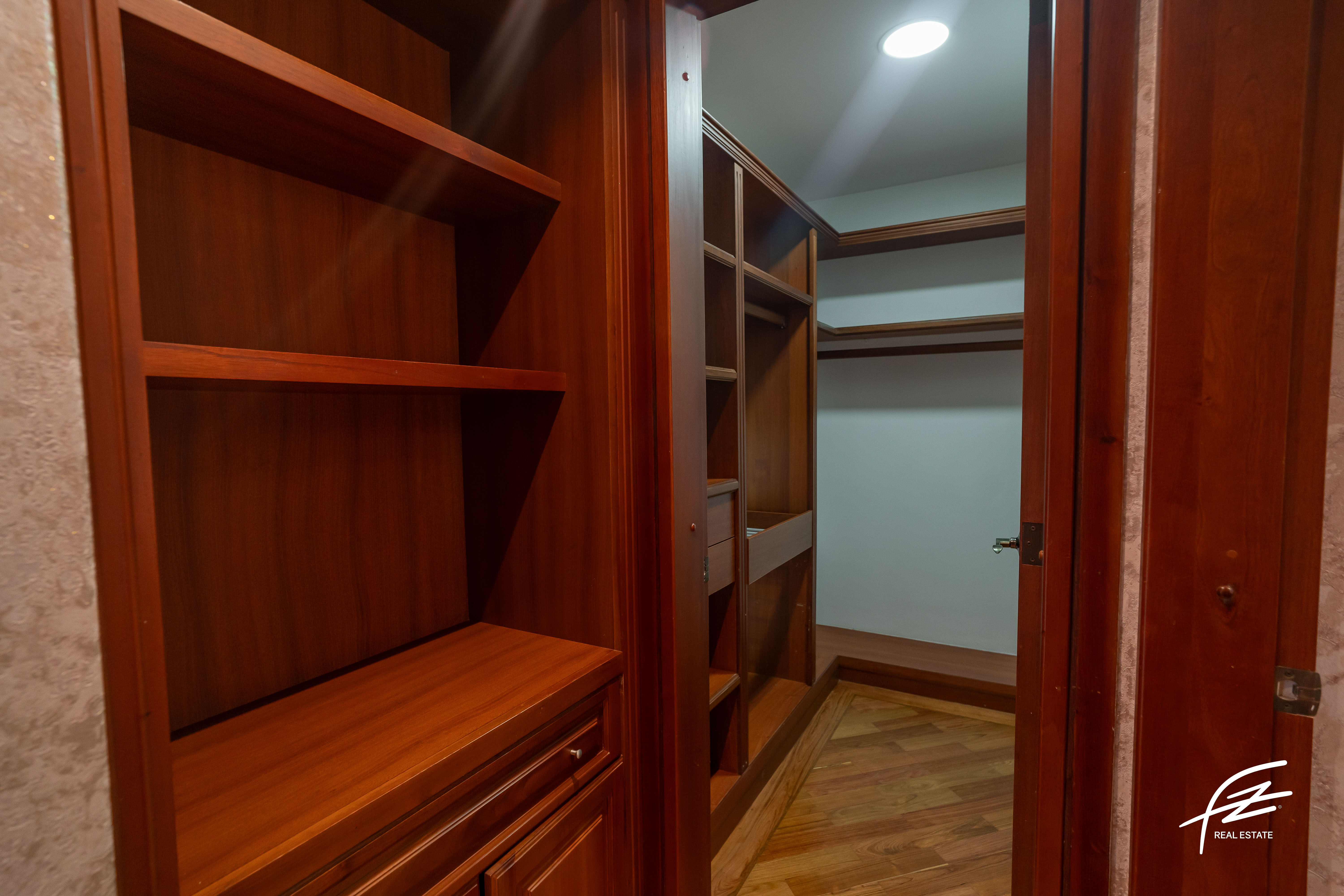 Apartamento en venta en El Poblado, Medellín · foto 18 de 24