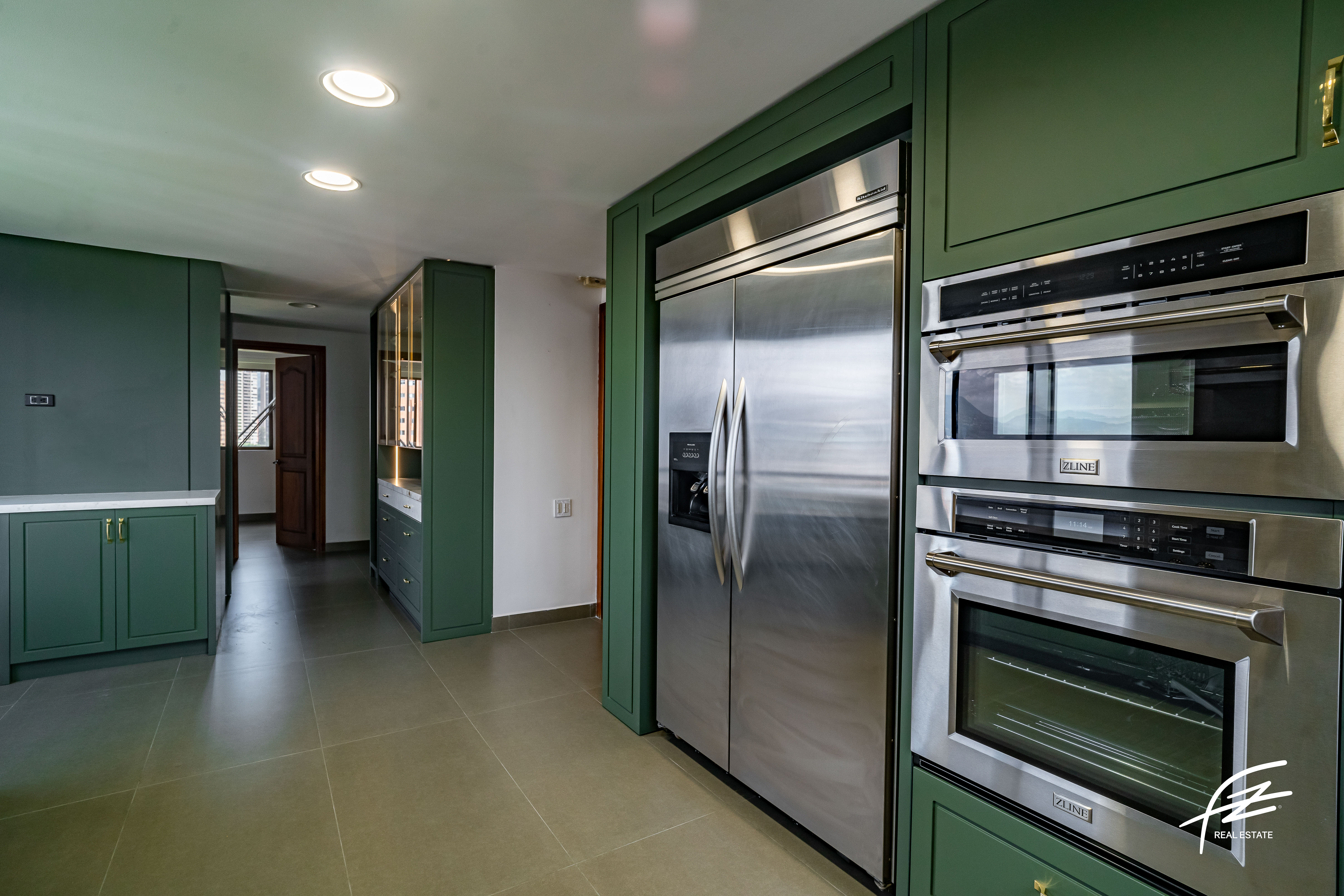 Apartamento en venta en El Poblado, Medellín · foto 23 de 24