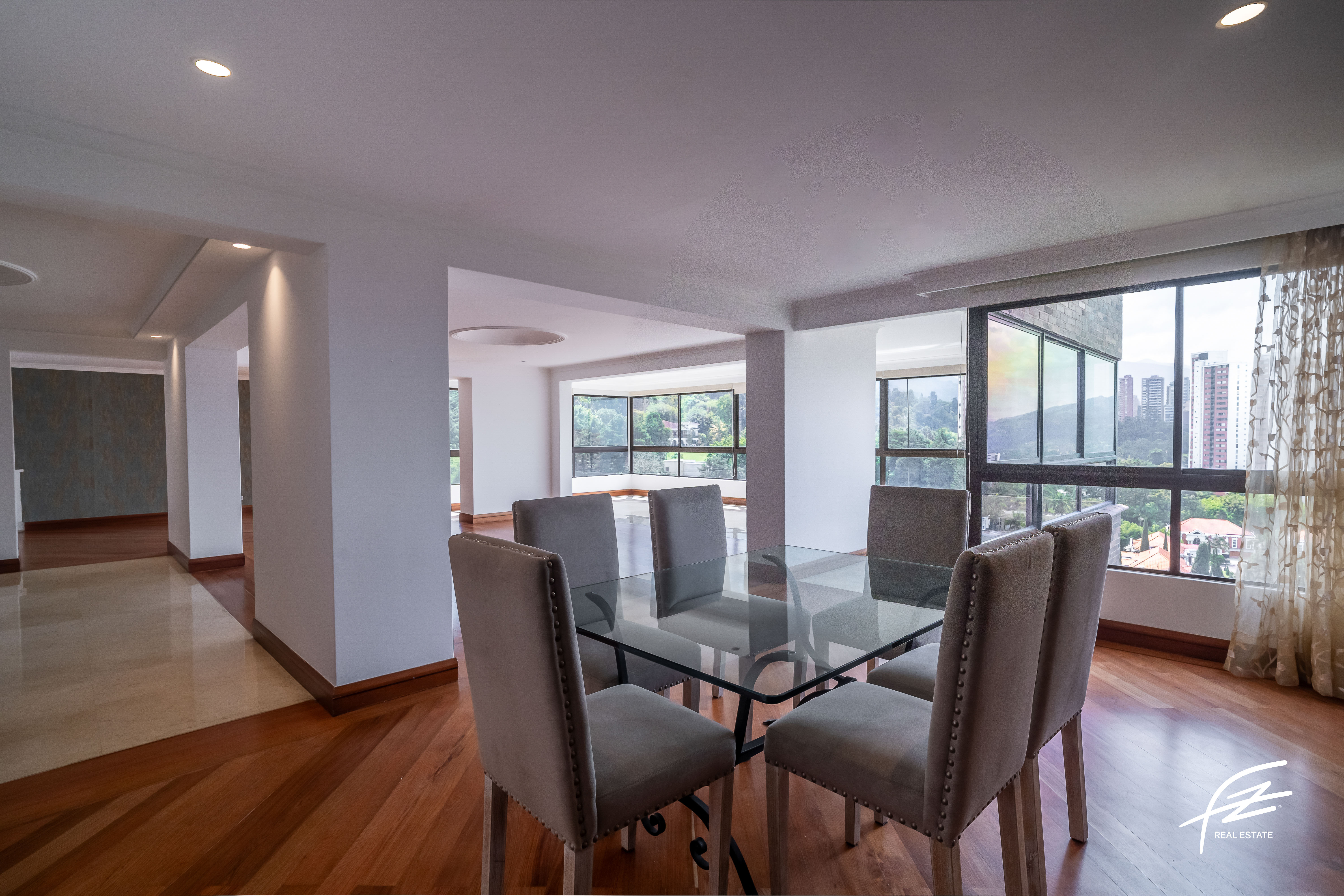 Apartamento en venta en El Poblado, Medellín · foto 24 de 24