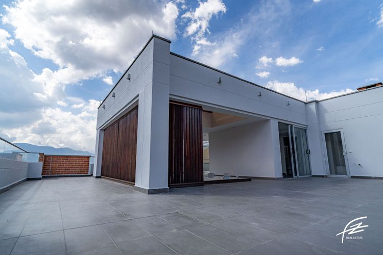 Apartamento de 4 alcobas en venta en Camino Verde, Envigado, 427 m² · foto 4 de 15