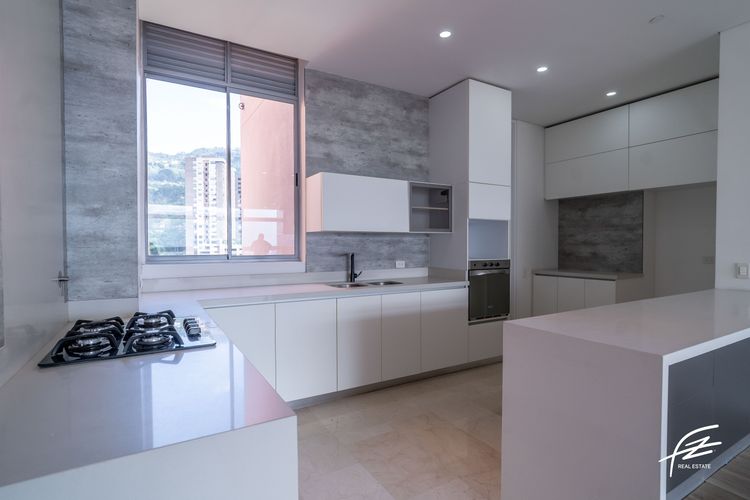 Apartamento de 4 alcobas en venta en Camino Verde, Envigado, 427 m² · foto 7 de 15
