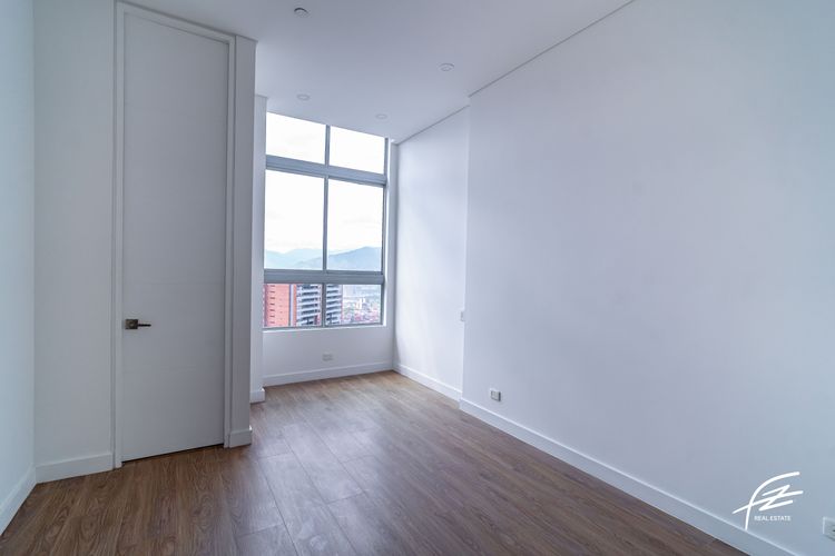 Apartamento de 4 alcobas en venta en Camino Verde, Envigado, 427 m² · foto 14 de 15