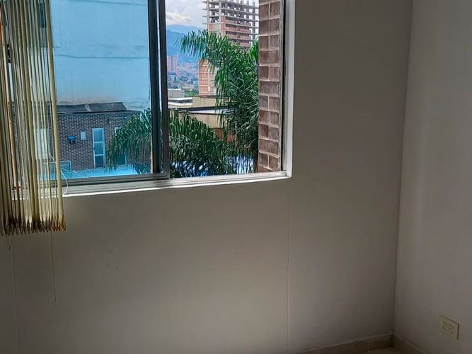 Apartamento de 2 alcobas en venta en San Rafael, Sabaneta, 55 m² · foto 12 de 17