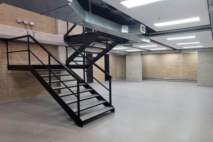 Oficina en arriendo en Cristo Rey, Medellín, 200 m² · foto 4 de 5