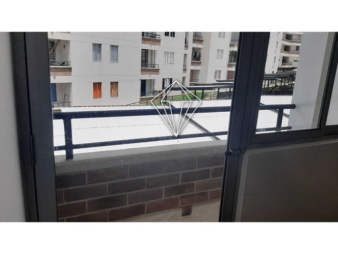 Apartamento de 3 alcobas en venta en El Tambo, La Ceja, 62 m² · foto 3 de 23