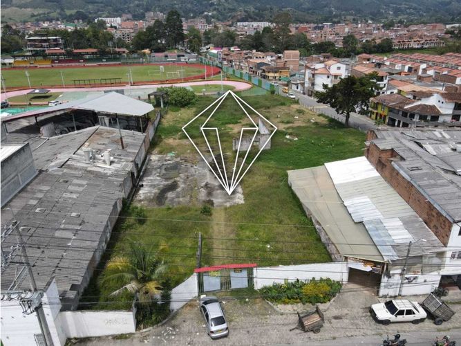 Lote en venta en La Ceja, 20 m² · foto 5 de 11