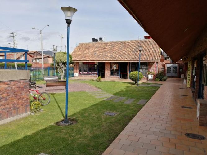 Local en venta en Andes, Chía, 58 m² · foto 2 de 8