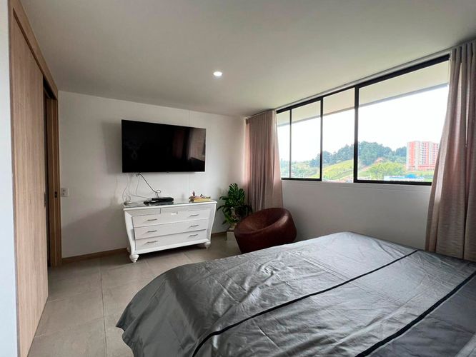 Apartamento de 3 alcobas en venta en Llano Grande, Rionegro, 153 m² · foto 7 de 16