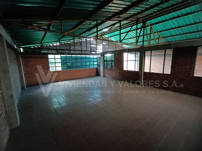 Bodega en arriendo en El Ojito, Cúcuta, 526 m² · foto 7 de 8
