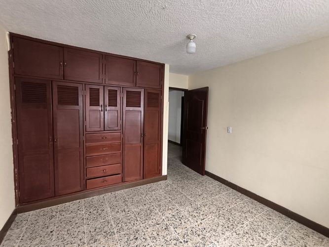 Casa de 8 alcobas en arriendo en Campo Verde, Piedecuesta, 480 m² · foto 16 de 24