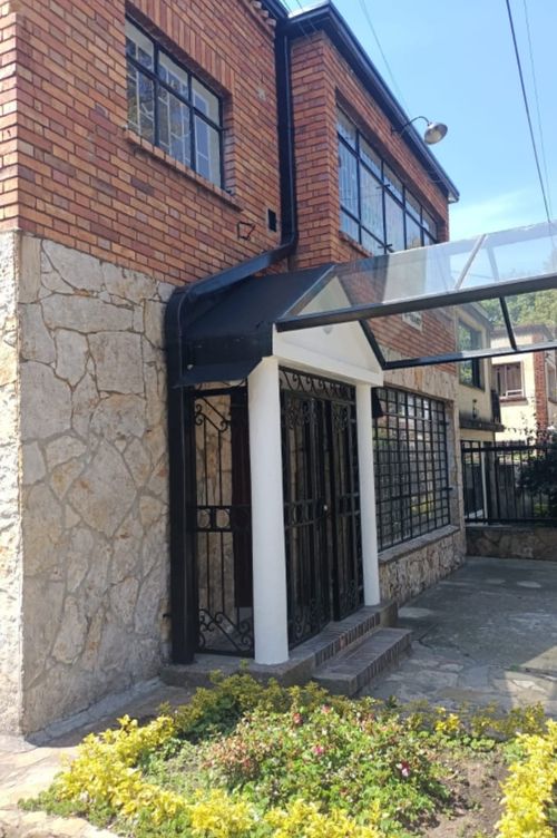 Casa en venta en Chapinero, Bogotá, 321 m² · foto 3 de 24