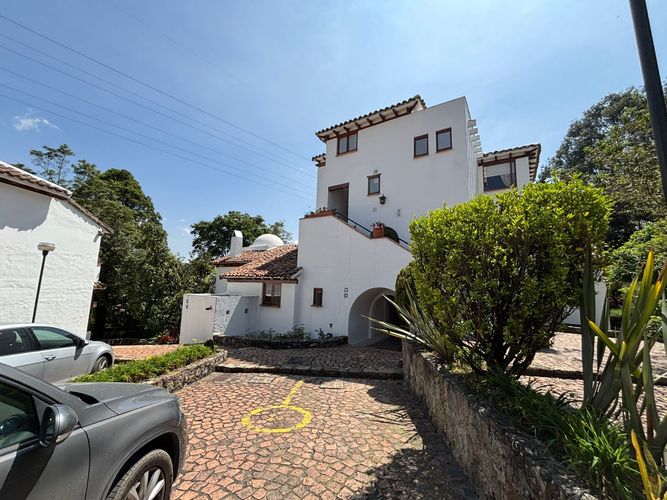 Casa de 3 alcobas en venta en Lindaraja, Bogotá, 180 m² · foto 23 de 24
