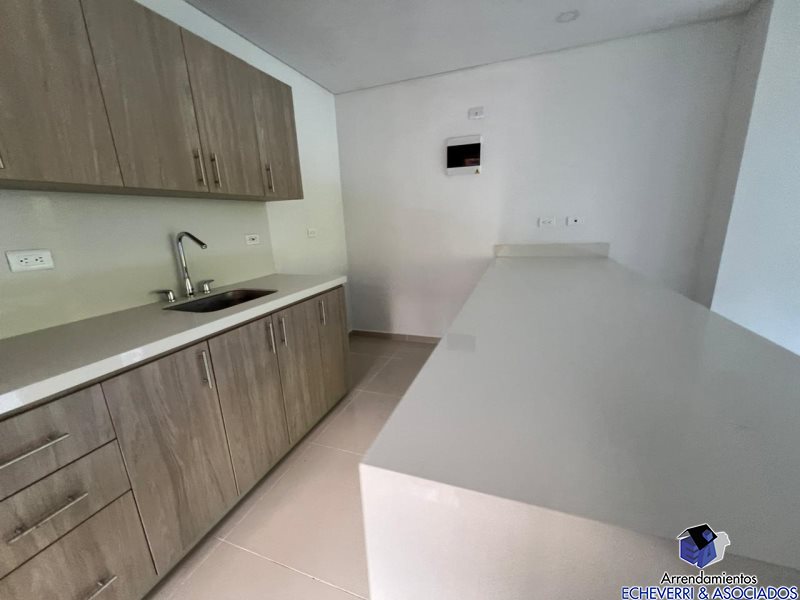 Apartamento en venta en Camino Verde, Envigado · foto 3 de 14