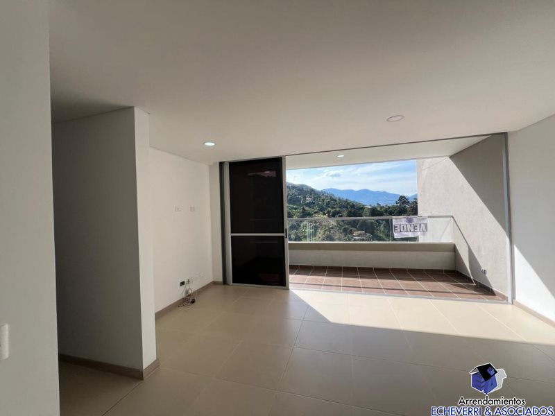 Apartamento en venta en Camino Verde, Envigado · foto 11 de 14
