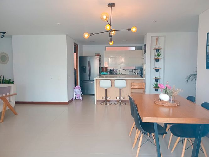 Apartamento de 3 alcobas en arriendo en El Poblado, Medellín, 118 m² · foto 4 de 18
