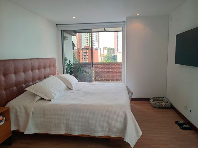 Apartamento de 3 alcobas en arriendo en El Poblado, Medellín, 118 m² · foto 13 de 18
