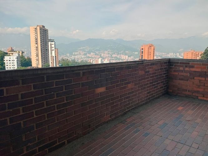 Apartamento de 3 alcobas en arriendo en El Poblado, Medellín, 118 m² · foto 18 de 18