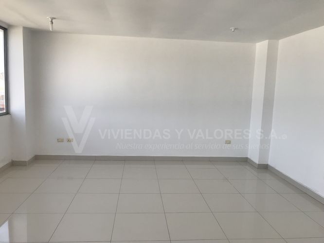 Oficina en arriendo en 8 De Diciembre, Cúcuta, 30 m² · foto 4 de 7