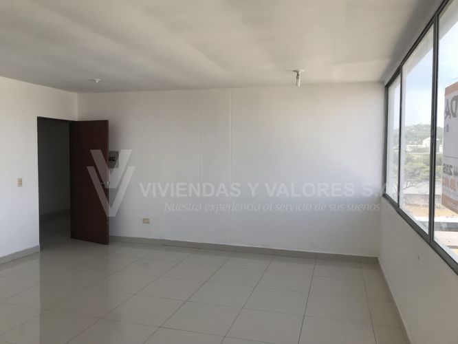 Oficina en arriendo en 8 De Diciembre, Cúcuta, 30 m² · foto 5 de 7