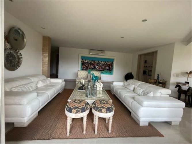 Apartamento de 4 alcobas en venta en Aguacatal, Cali, 330 m² · foto 6 de 17