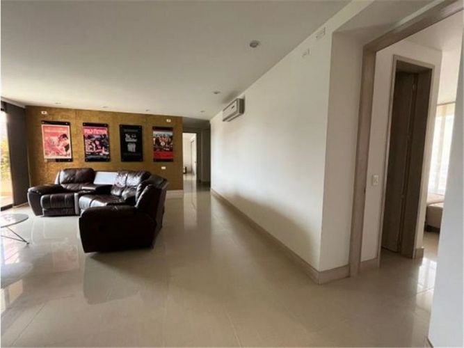 Apartamento de 4 alcobas en venta en Aguacatal, Cali, 330 m² · foto 15 de 17