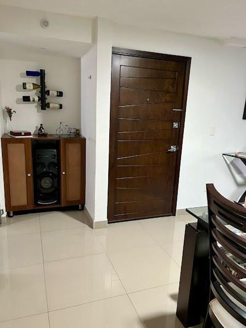 Apartamento en venta en El Ingenio, Cali · foto 3 de 13