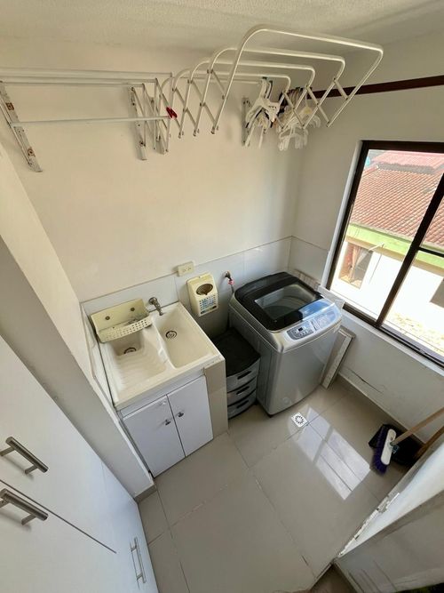 Apartamento en venta en El Ingenio, Cali · foto 4 de 13