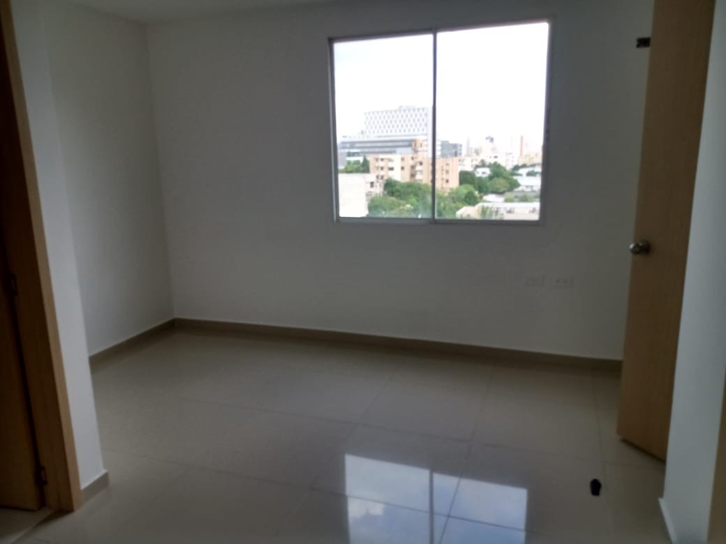 Apartamento en arriendo en Altamira, Barranquilla · foto 3 de 10