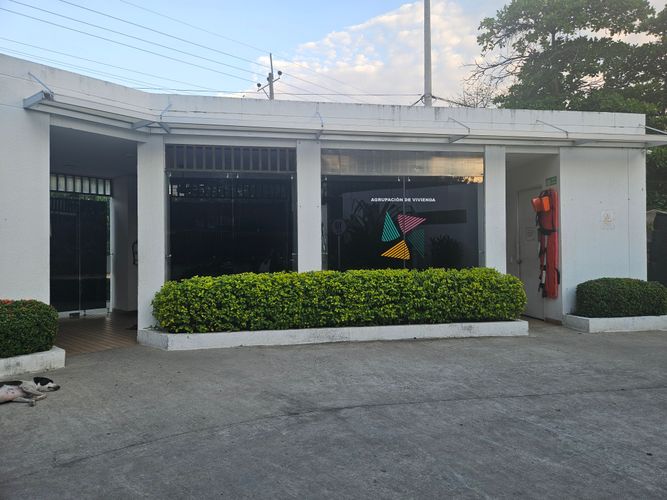Apartamento de 2 alcobas en venta en Altos De Alcatraz, Girardot, 58 m² · foto 21 de 23
