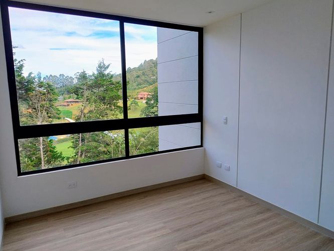 Apartamento de 3 alcobas en venta en El Porvenir, Rionegro, 166 m² · foto 4 de 14