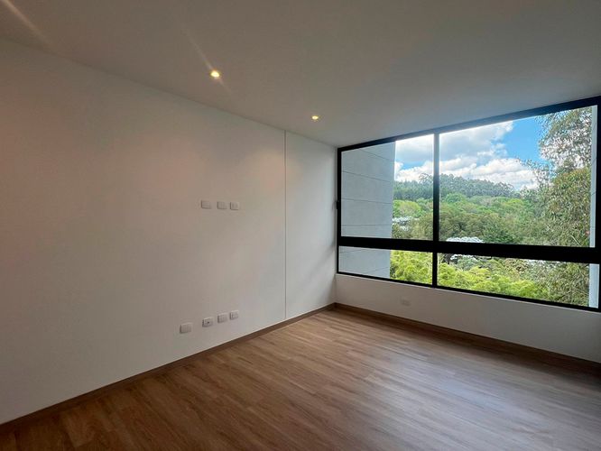 Apartamento de 3 alcobas en venta en El Porvenir, Rionegro, 166 m² · foto 6 de 14