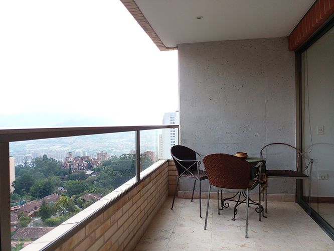 Apartamento de 3 alcobas en venta en El Poblado, Medellín, 148 m² · foto 20 de 20