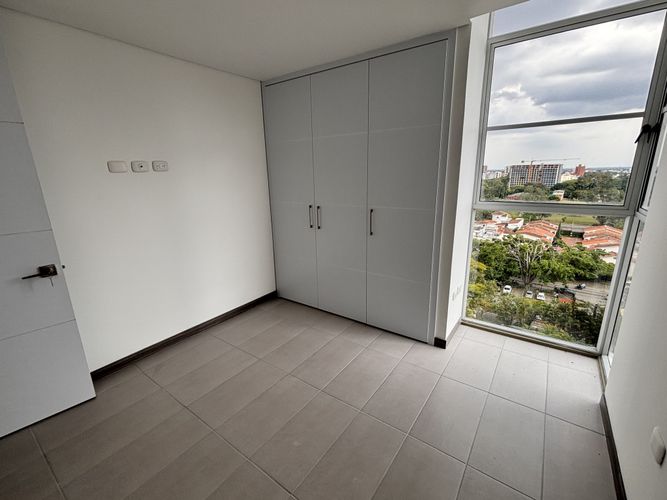 Apartamento de 3 alcobas en venta en Seminario, Cali, 110 m² · foto 12 de 19