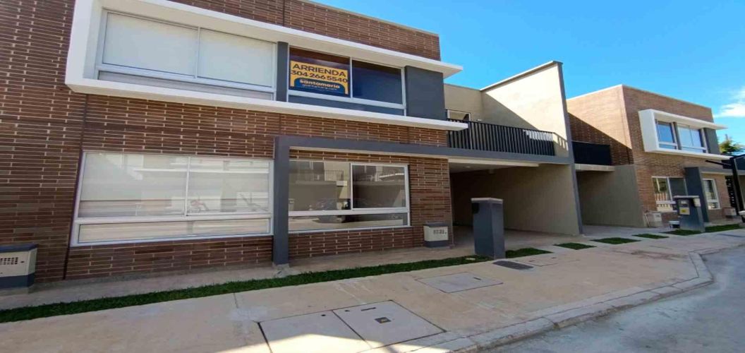 Casa de 3 alcobas en venta en El Tambo, La Ceja, 138 m² · foto 22 de 22
