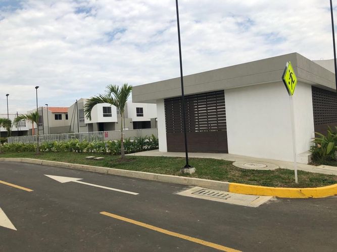 Casa de 3 alcobas en venta en Ciudad Country, Jamundí, 47 m² · foto 11 de 22