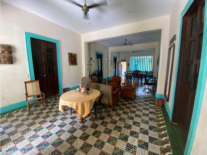 Casa de 9 alcobas en venta en Manga, Cartagena, 402 m² · foto 3 de 18